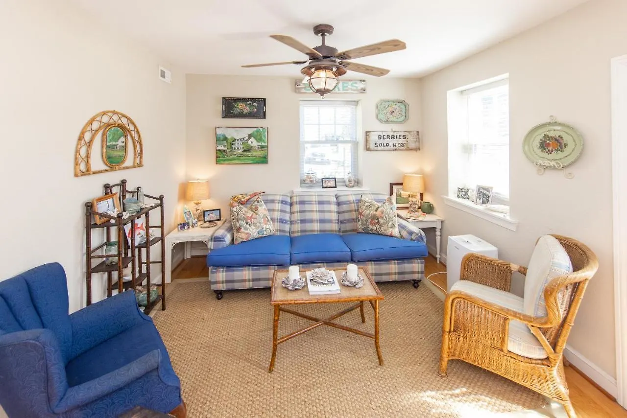 Holiday home Conch Shell Cottage - North End Vb Virginia Beach United States