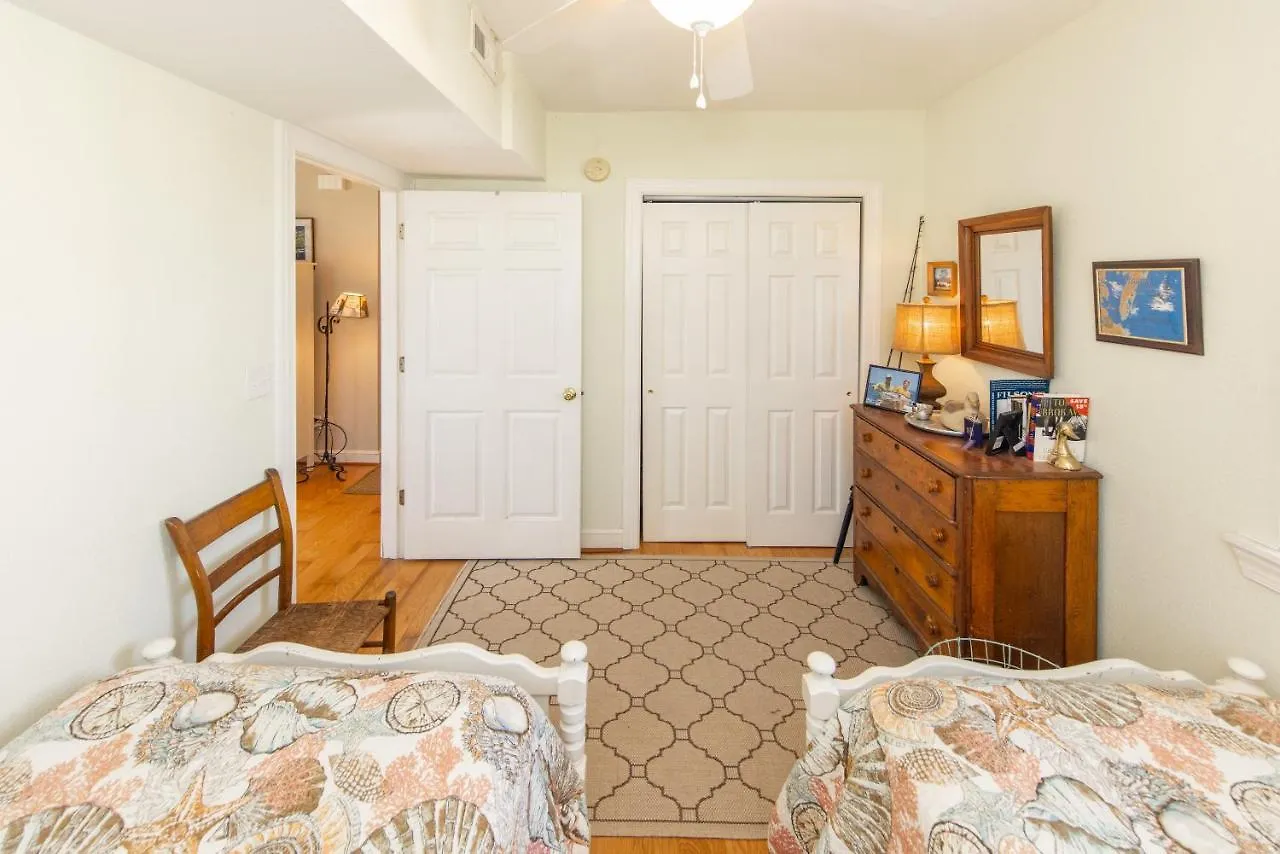Conch Shell Cottage - North End Vb Virginia Beach Holiday home