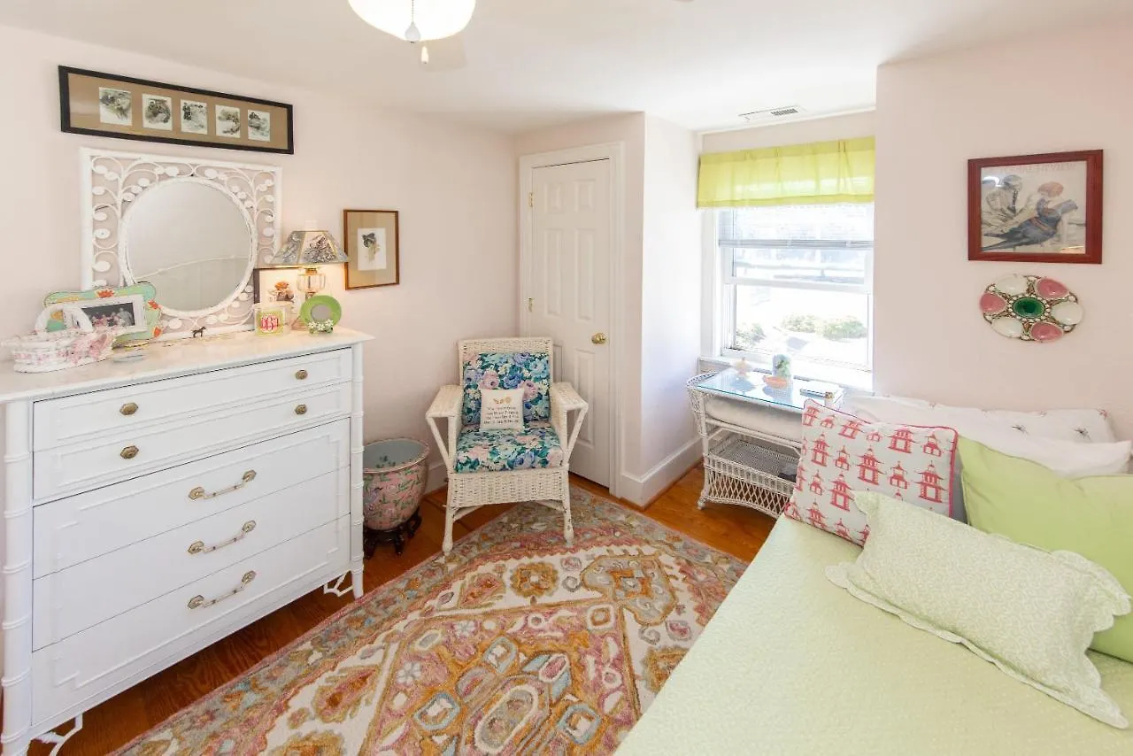 Holiday home Conch Shell Cottage - North End Vb Virginia Beach