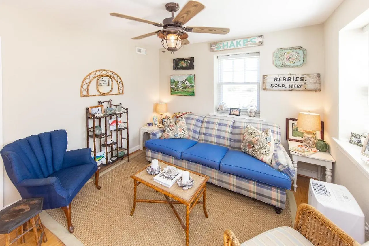 Conch Shell Cottage - North End Vb Virginia Beach Holiday home